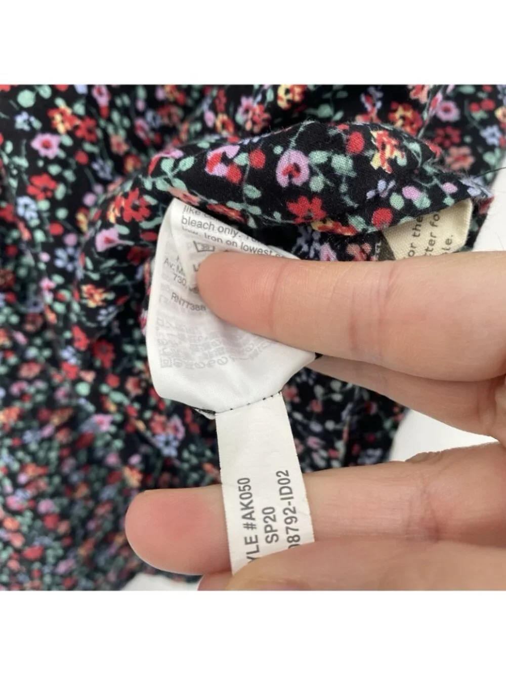 Madewell Size Large Puff-Sleeve Ruffle Top in Fieldwalk Floral Style #AK050